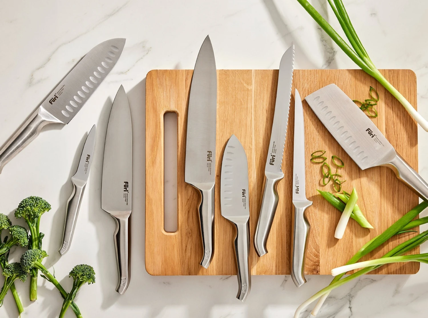 Titelseite -Messer Set Pro 660b435d12b9d