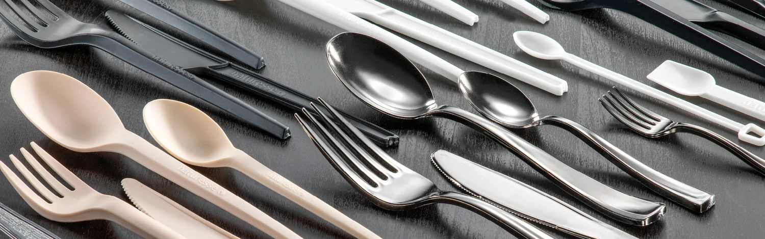 Titelseite -Messer Set Pro Hero